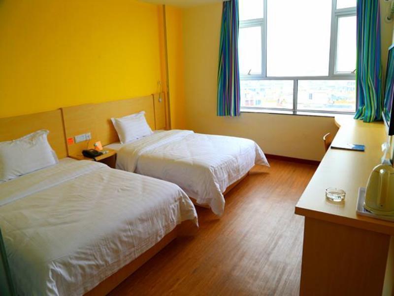 7Days Inn Heyuan Cultrual Palace Renren Le Εξωτερικό φωτογραφία
